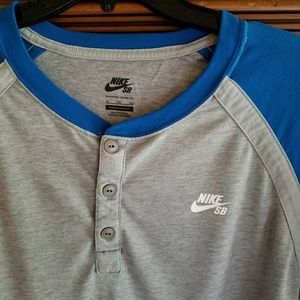 Nike SB Raglan dri-fit Tee